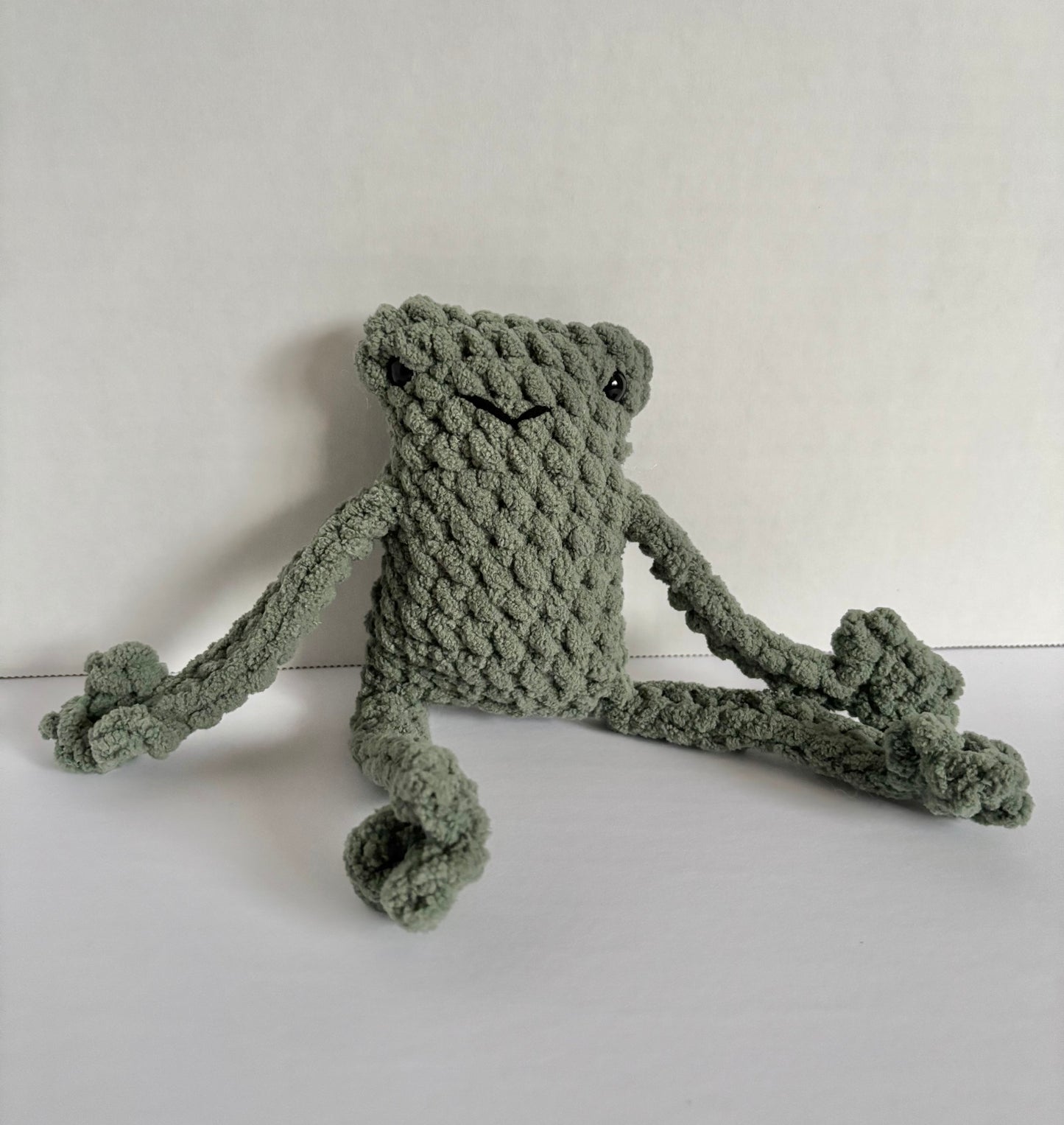 Crochet Frog Plushie